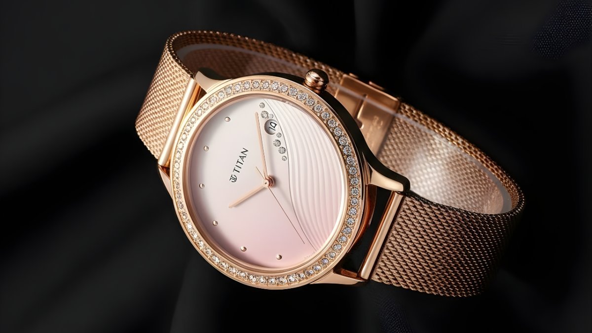 Titan Purple Glam Watch: A Complete Guide to Features, Design, and Value